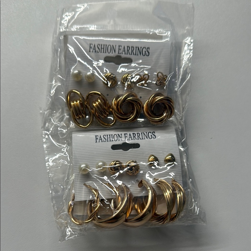Gold Fashion Earrings Set